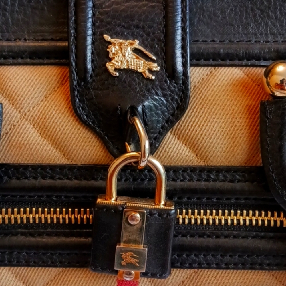 Burberry Small plaid Handbag - Picture 6 of 13